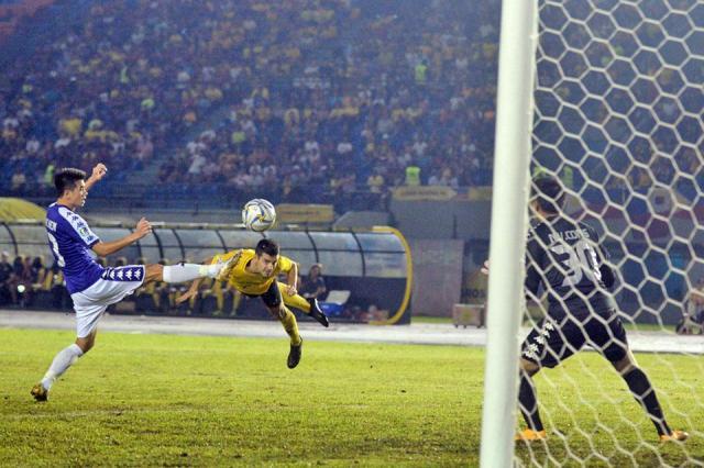 开云下载-菲律宾众议院通过亚足联杯金靴入籍 归化几成定局